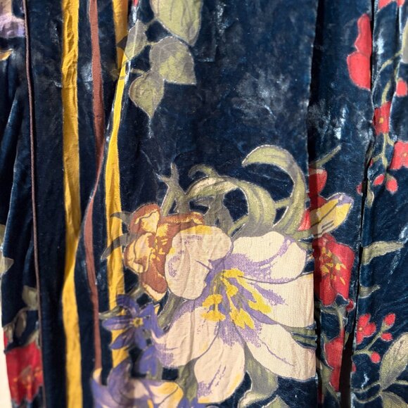 Johnny Was Velvet Floral Wide-Leg Pants • Size L • Boho Luxe - Lightly Worn - Picture 2 of 4